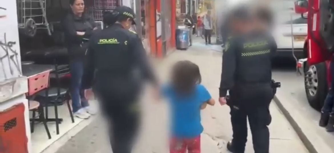 Rescataron a dos niñas Emberá abandonadas en una casa en Bogotá. Foto: MEBOG