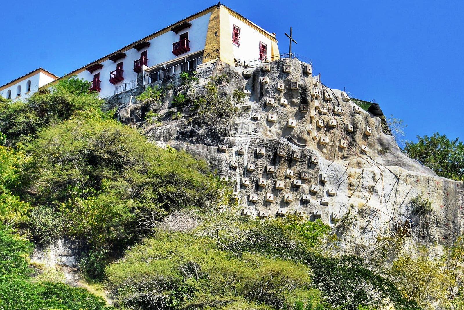Planeación Nacional levantó medida de suspensión de giros para el Cerro de La Popa