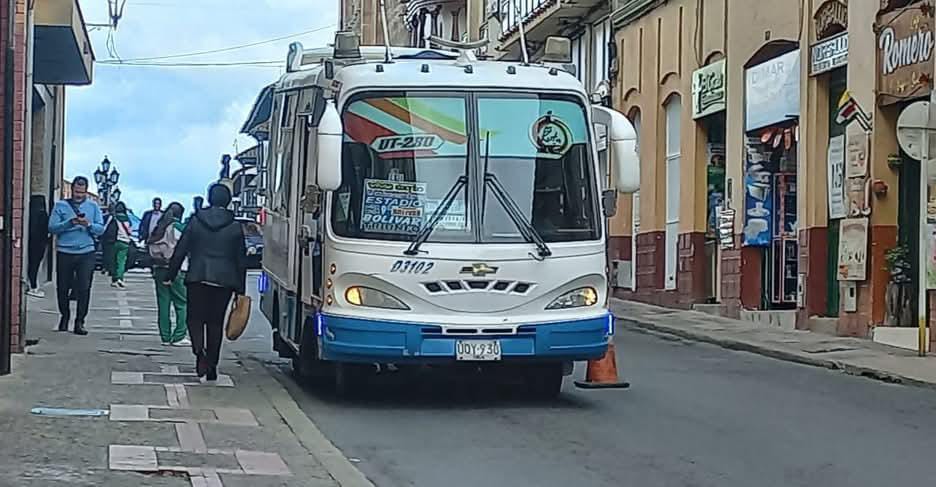 Desde este miércoles 1 de enero de 2025 el costo del pasaje del transporte público colectivo sube 200 pesos.