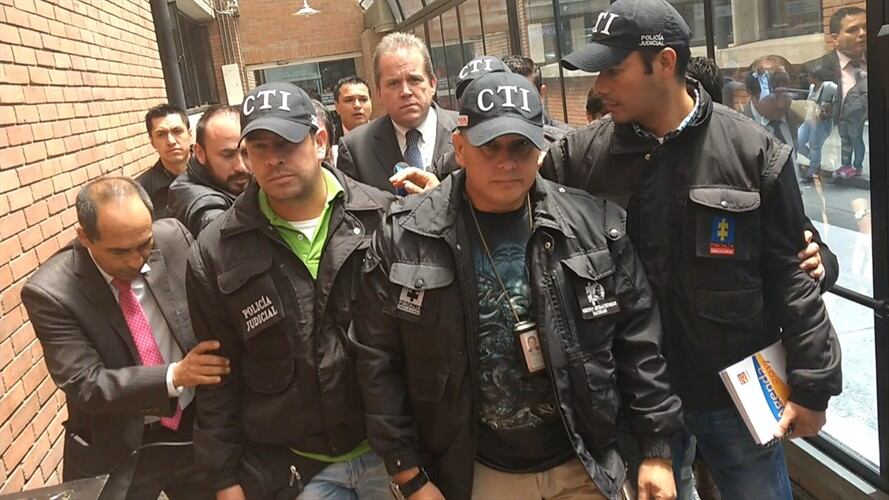 Llegan a Paloquemao los detenidos por caso Odebrecht. Foto: Colprensa