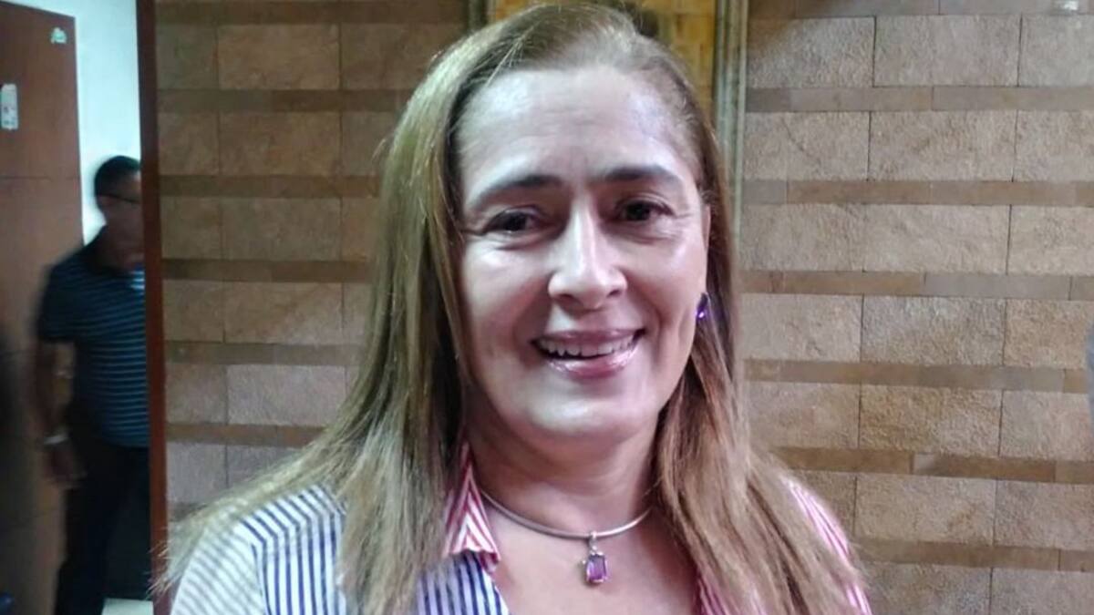 Armenia ya tiene contralora municipal, Isabel Cristina Carvajal