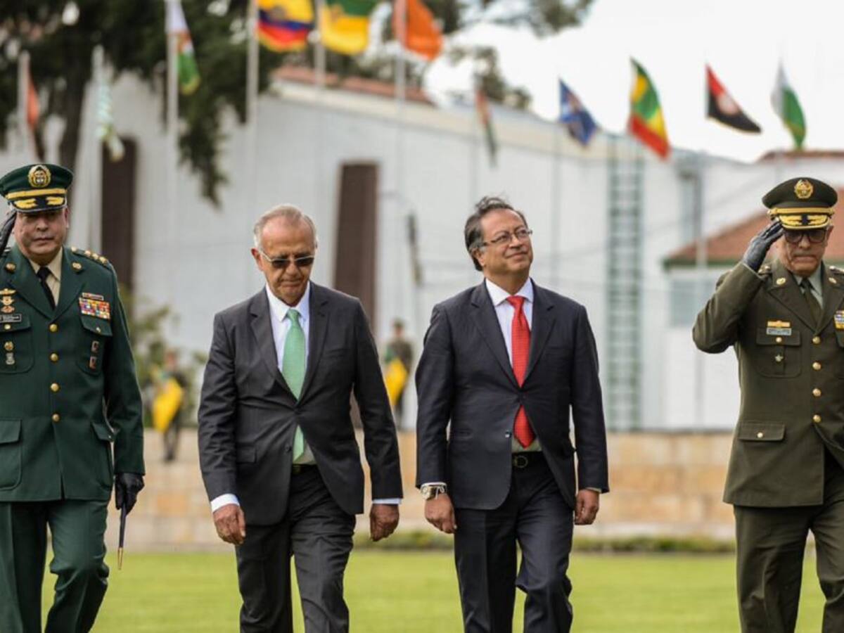 Las cuatro reformas a la Policía Nacional que quiere Gustavo Petro
