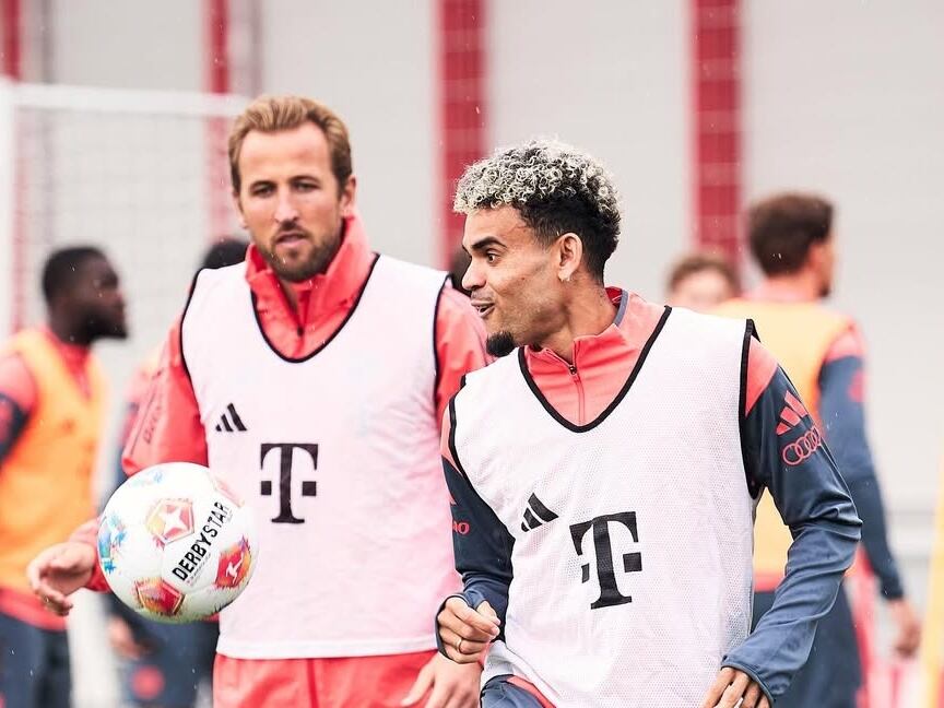Luis Díaz entrenando en el Bayern Múnich junto con Harry Kane / @fcbayern