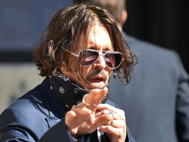 El actor Johnny Depp niega haber abofeteado a su exesposa 