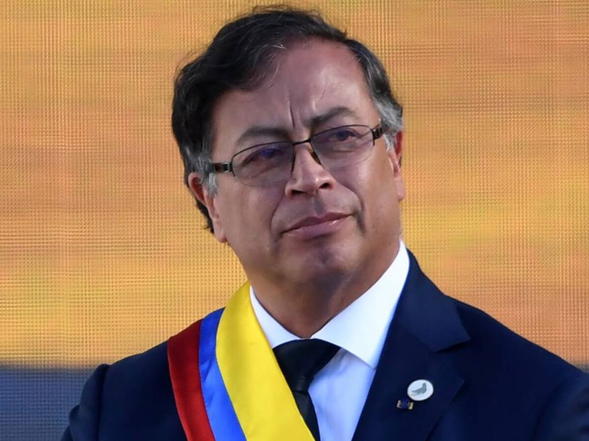 Petro sobre diálogos ELN: Hasta ahora estamos en puntos suspensivos