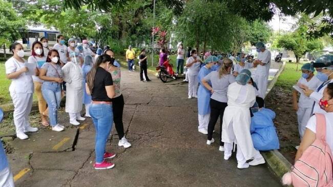 Cuatro días completa el cese de actividades del equipo médico del hospital por el no pago de salarios