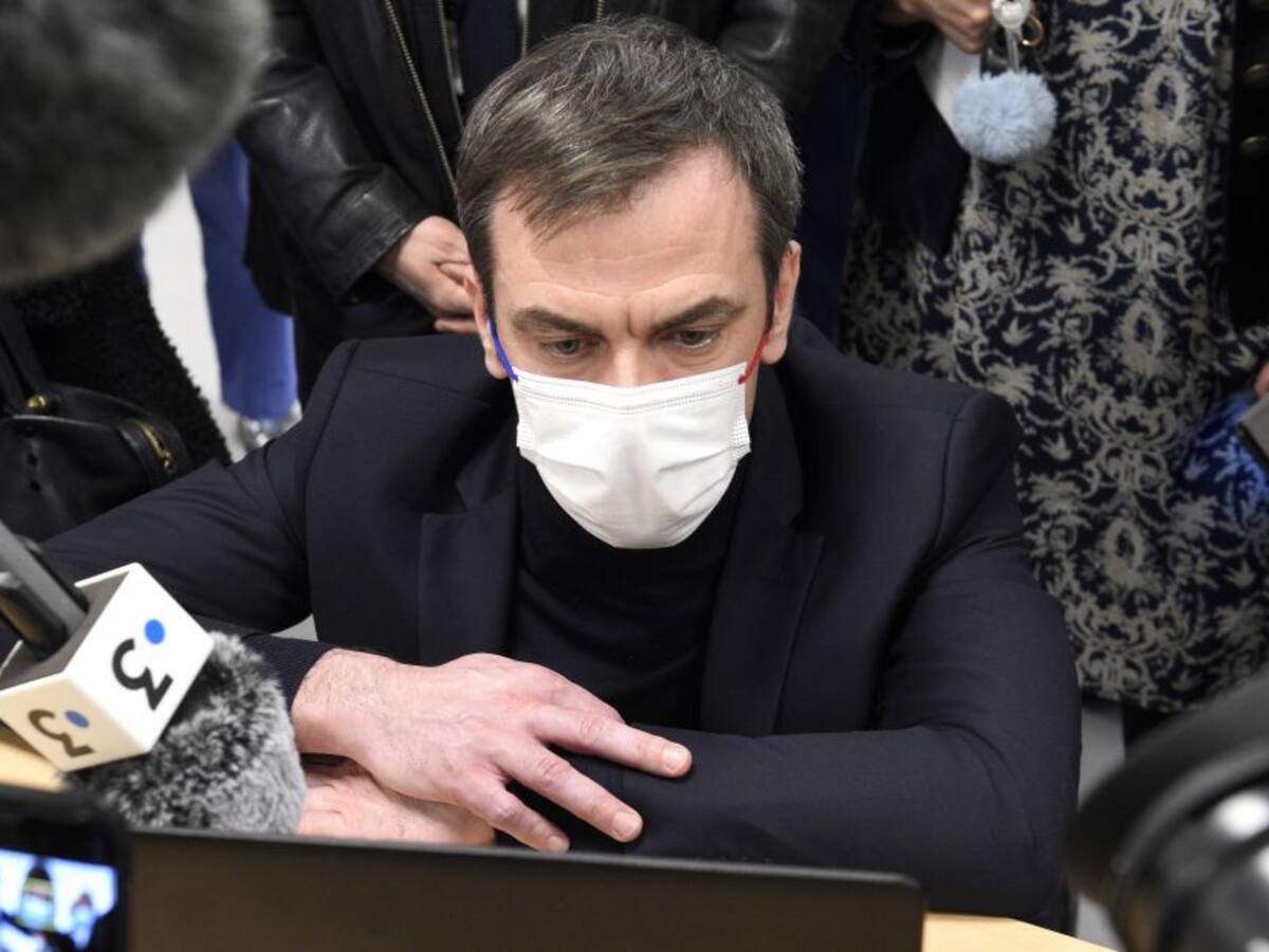 Francia sugiere una sola dosis a quienes han superado el COVID-19
