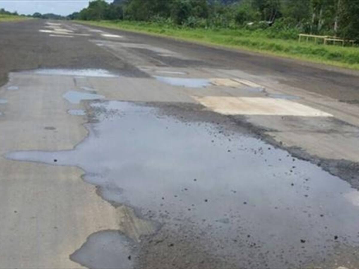 Por deterioro del aeropuerto decae el turismo en Nuquí, Chocó