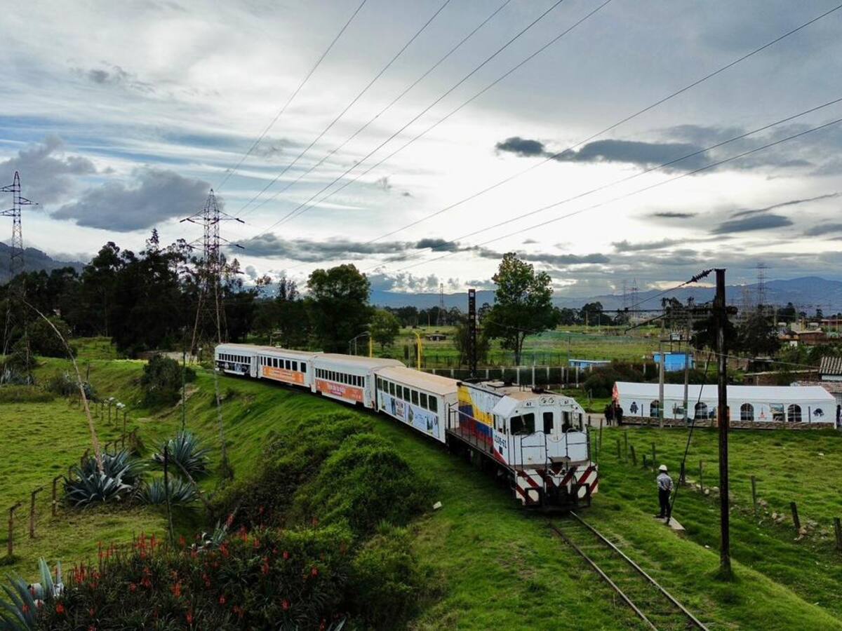 Gobierno autoriza operación del tren de pasajeros Nobsa–Corrales–Paz de Río en temporada navideña