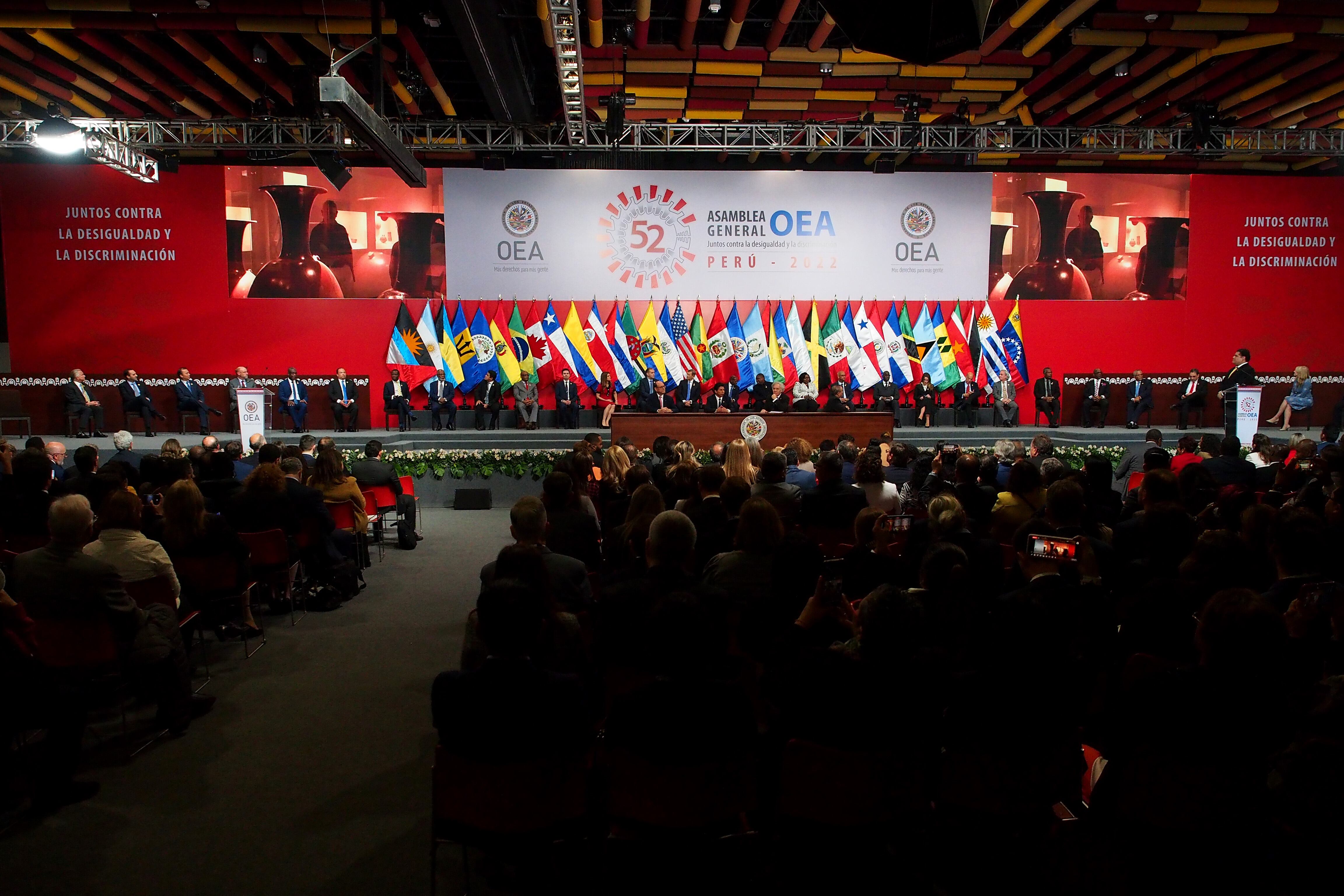 Ceremonia de apertura de la versión 52 de la Asamblea de la Organización de Estados Americanos.
