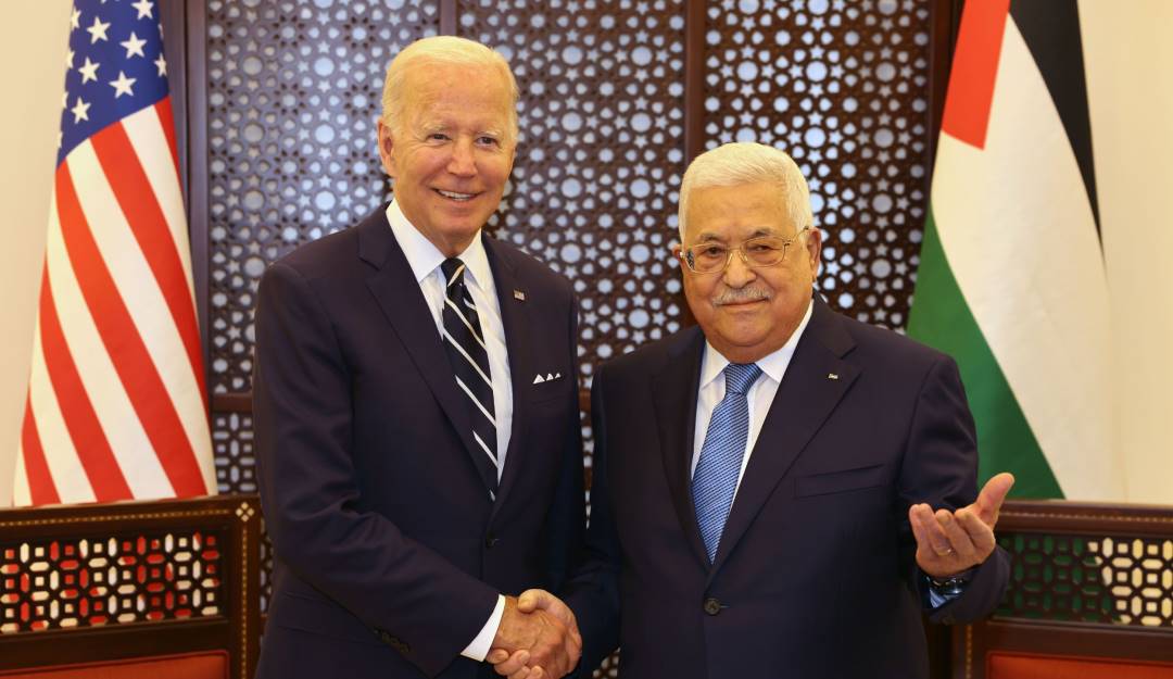 Reunión entre Joe Biden y Mahmud Abbas en Cisjordania. Foto: Getty