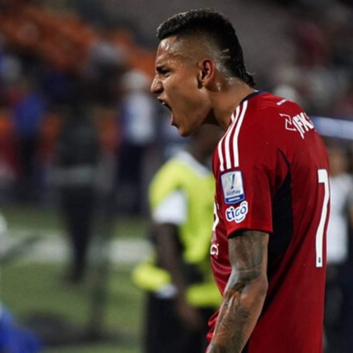 Alfredo Arias castiga a Jaime Peralta: “Mientras yo esté, no juega más”