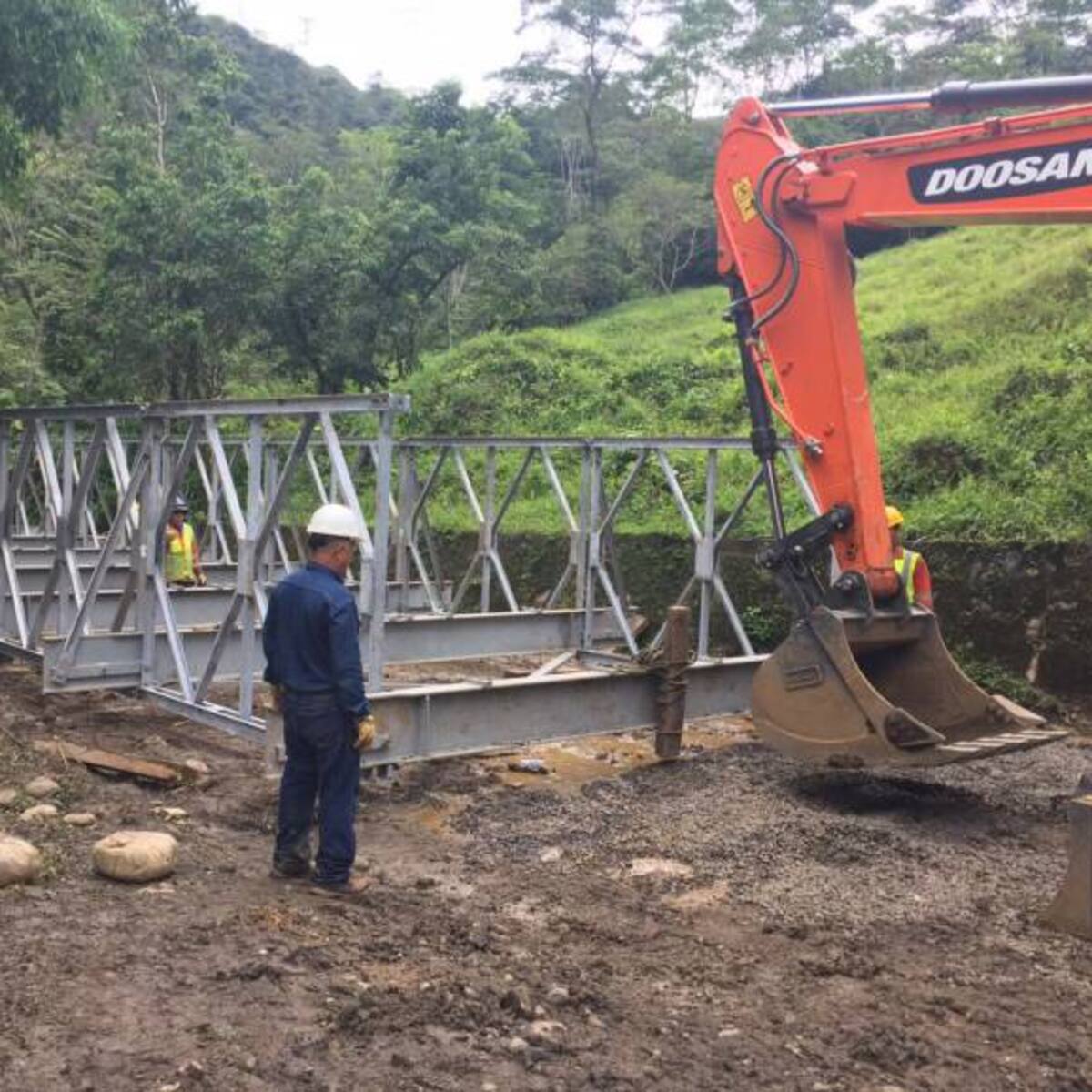 Con puente metálico habilitarán la vía que comunica a Boyacá con Casanare que colapsó por lluvias