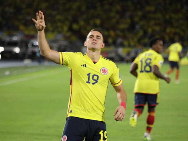Santos Borré con la Selección Colombia