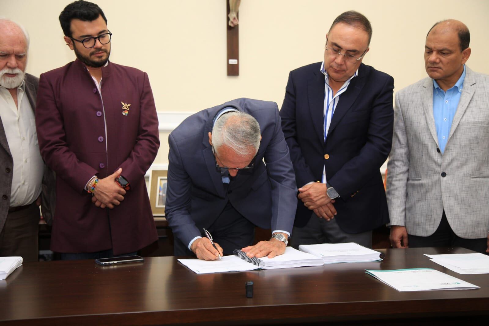 MinSalud firma reforma a la salud | Foto: Presidencia