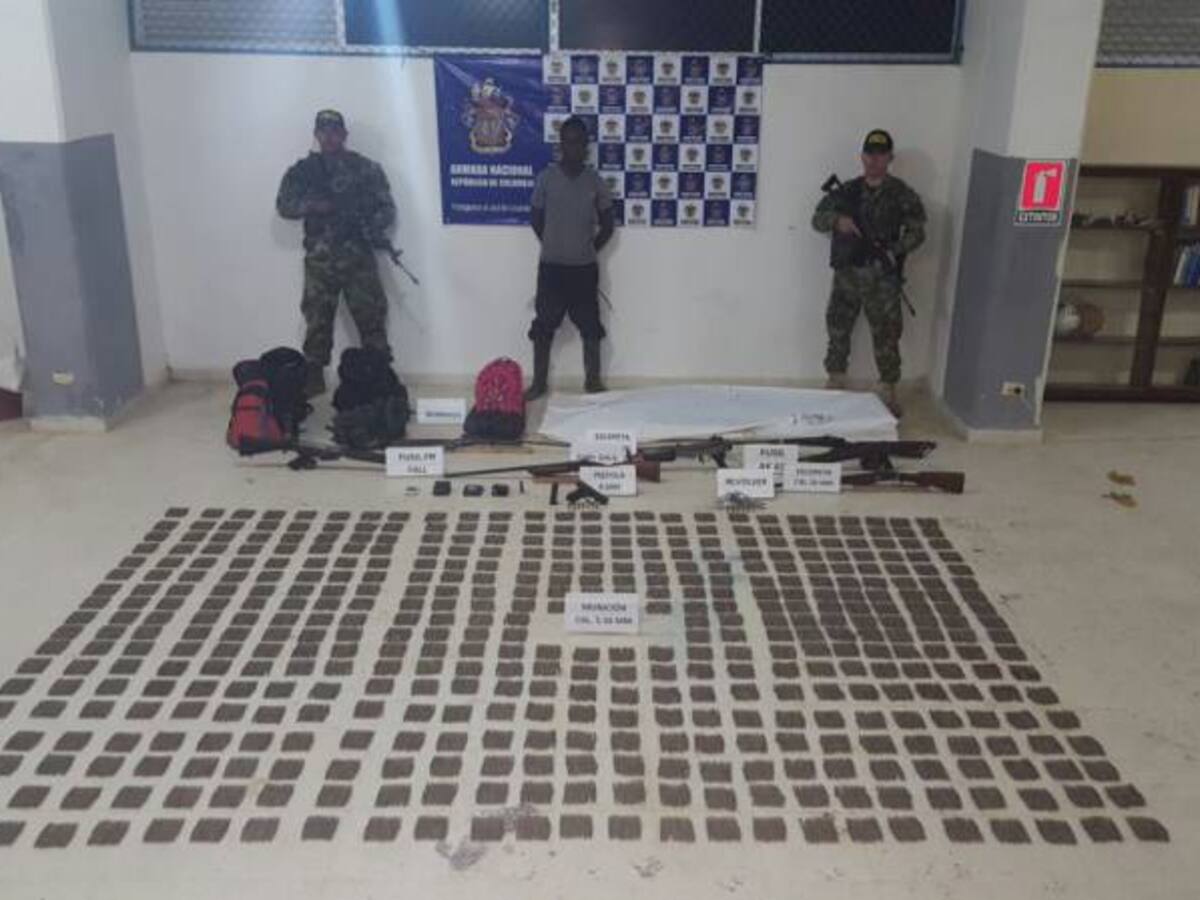 Armada propina duro golpe al Clan del Golfo al decomisar armas de diferente calibre