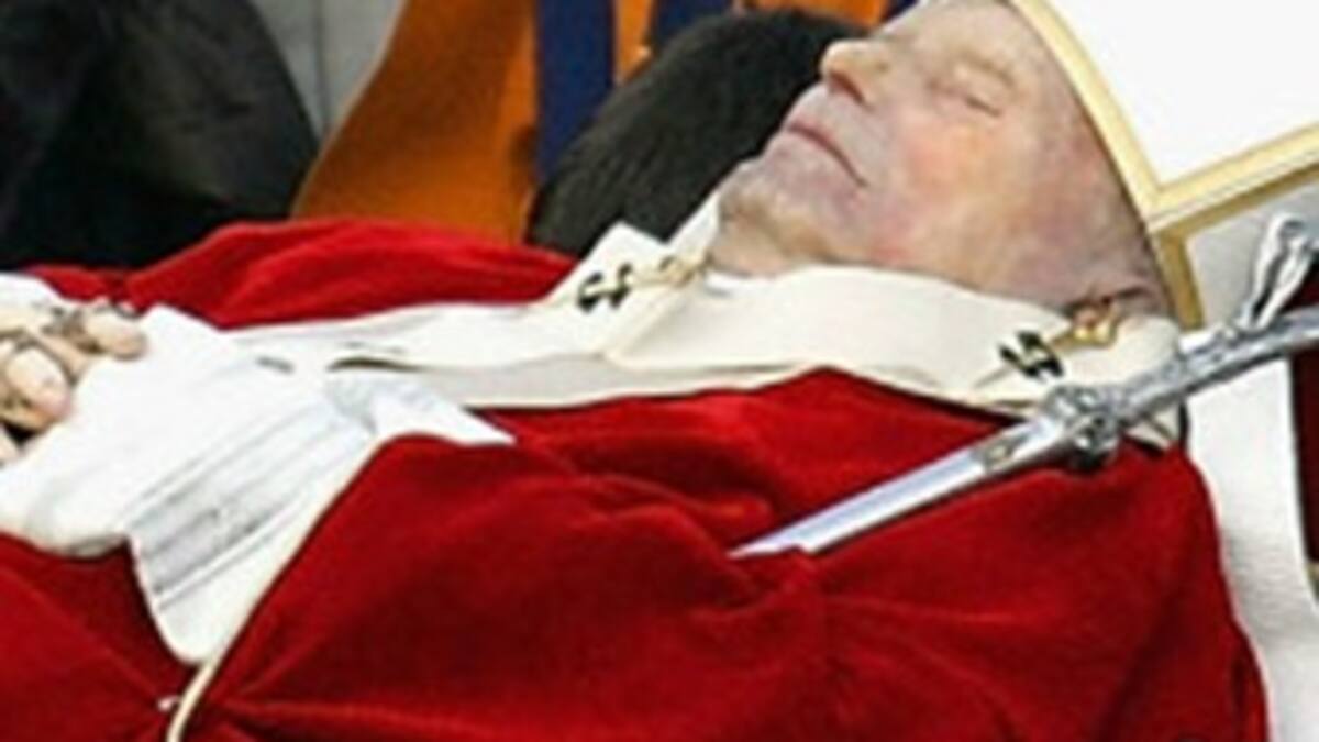 Los dos milagros que llevarán a Juan Pablo II a la santidad