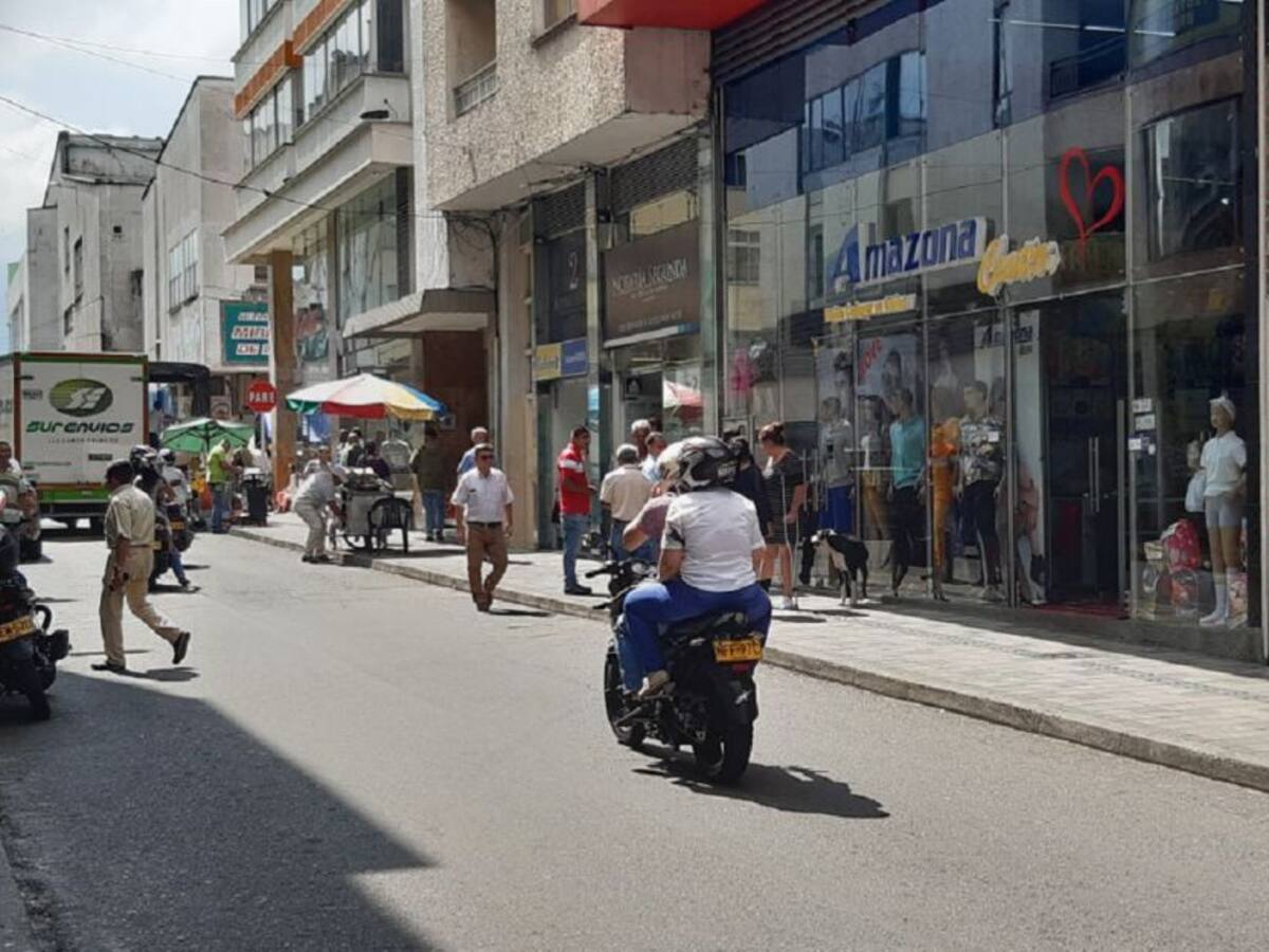 Por 4 meses rige la prohibición del parrillero en moto en centro de Armenia