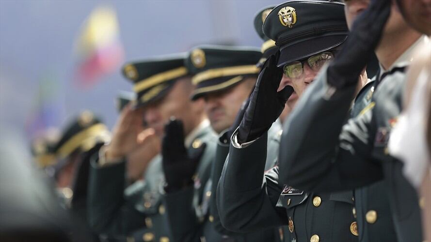 Uniformados de diferentes especialidades custodiarán los lugares de mayor concurrencia. El 24 de diciembre hubo cero homicidios, a pesar de las 170 riñas atendidas.. Foto: Colprensa