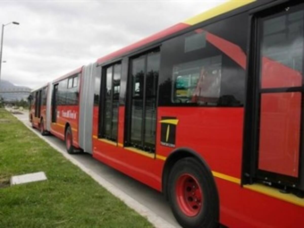 Trancones en Transmilenio en la Autopista Norte, por mantenimiento de las losas