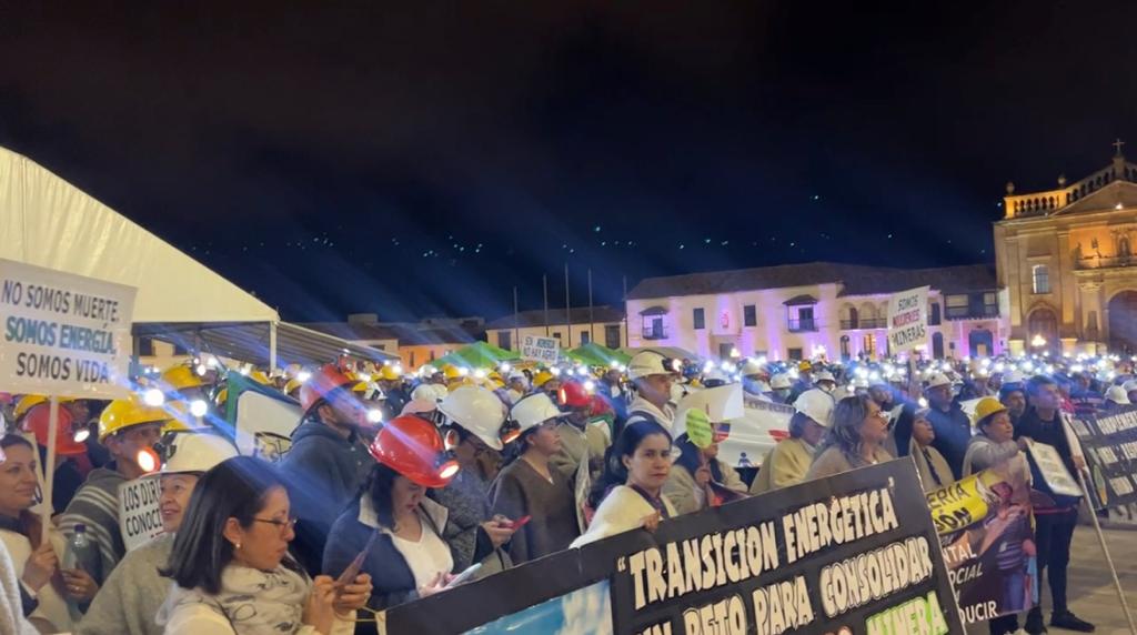 movilización minera, protesta contra el impacto de la reforma tributaria en el sector minero de carbón en el país./ Caracol Radio
