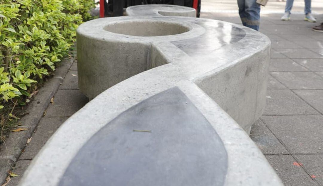 Nuevas bancas en el parque de Bolívar de Ibagué