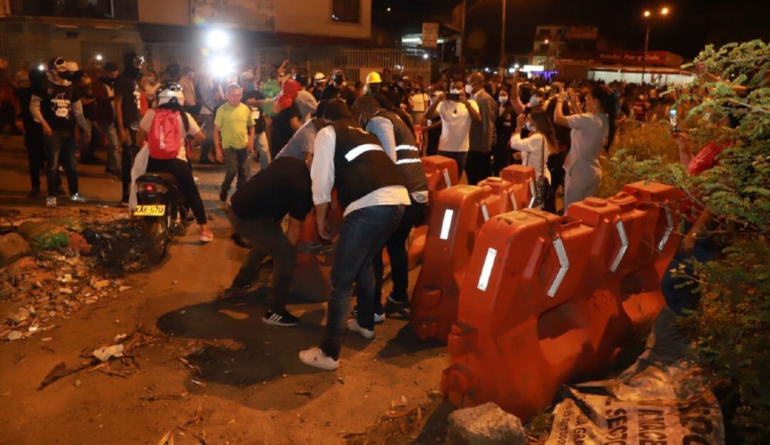 Los jóvenes de los bloqueos serán contratados porque el programa en su proceso constructivo no necesita personal calificado.