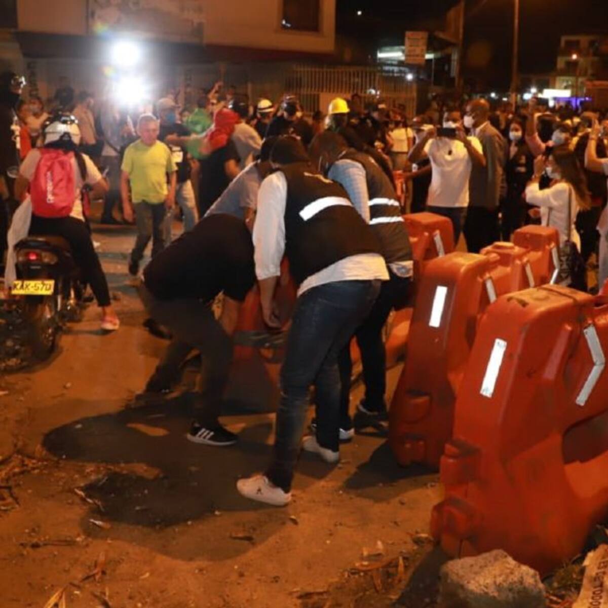 Alcaldía de Cali ofrece empleos a 100 jóvenes que bloquearon la ciudad
