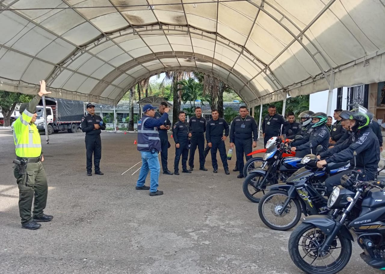 los uniformados, desde hoy adelantarán actividades operativas.