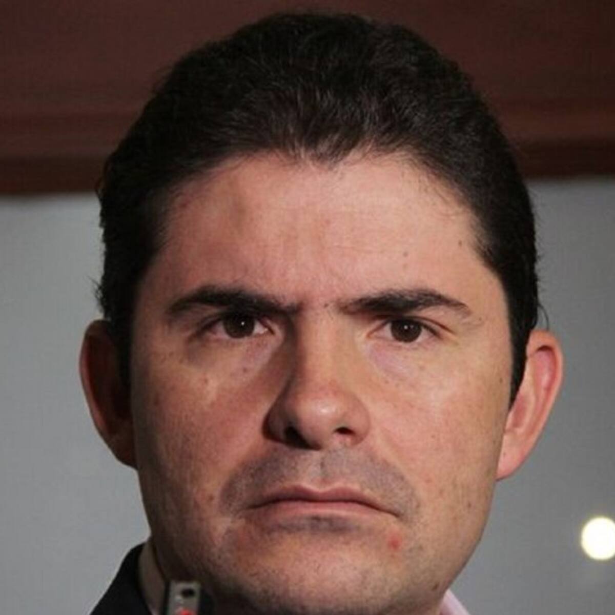 "En diferentes municipios están obligando a votar por Petro": Luis Henao