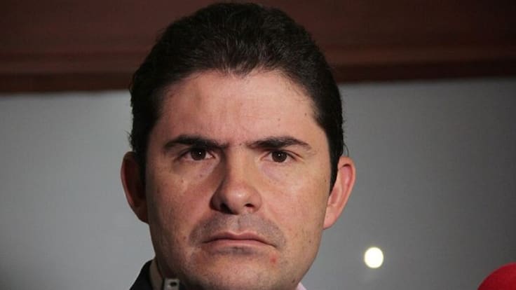"En diferentes municipios están obligando a votar por Petro": Luis Henao