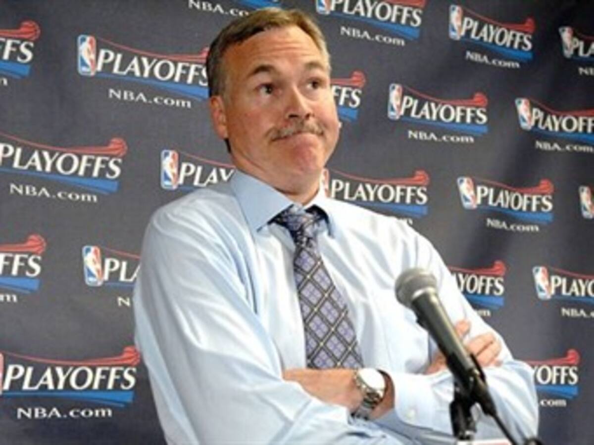 El nuevo técnico de los Lakers, Mike D''Antoni cuenta con el apoyo de todo el plantel