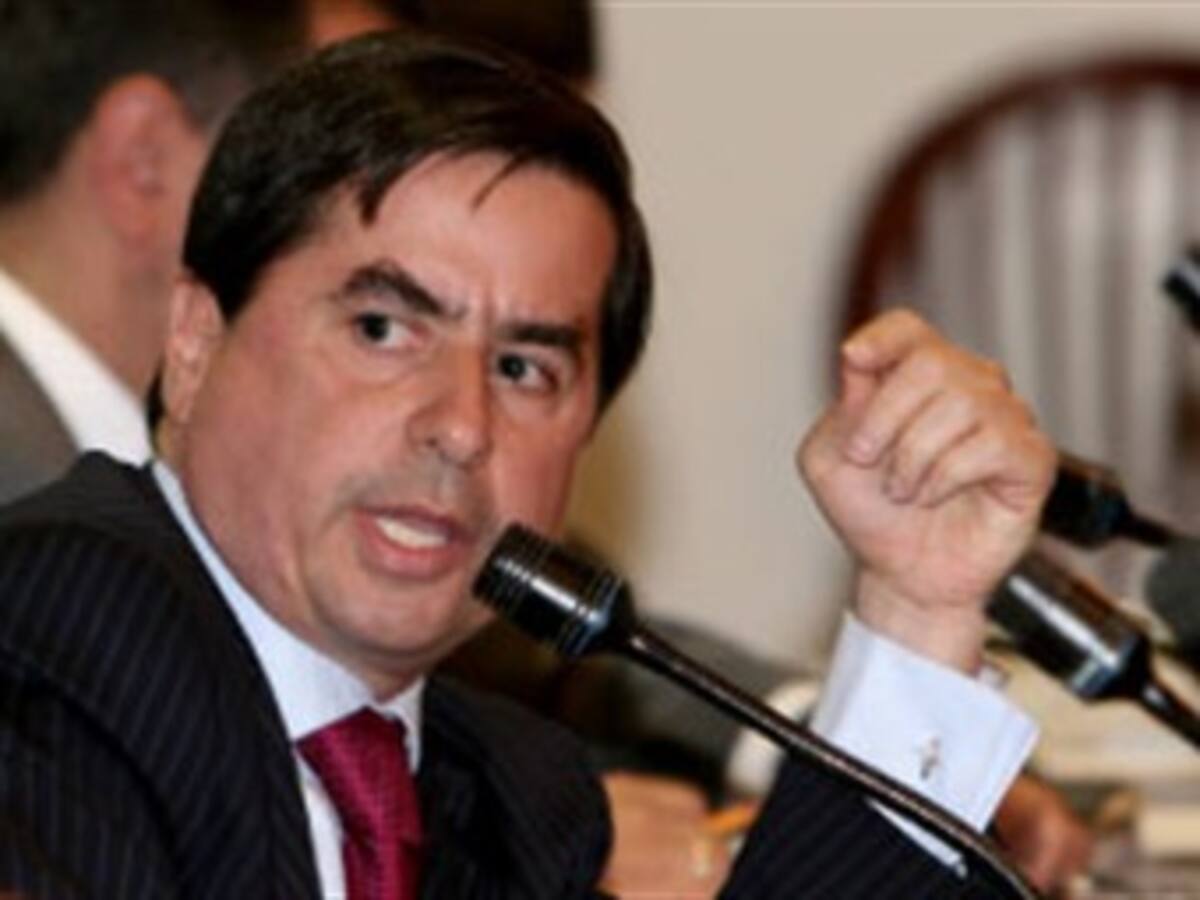 Liberalismo pide no dilatar creación de organismos para reparar a las víctimas