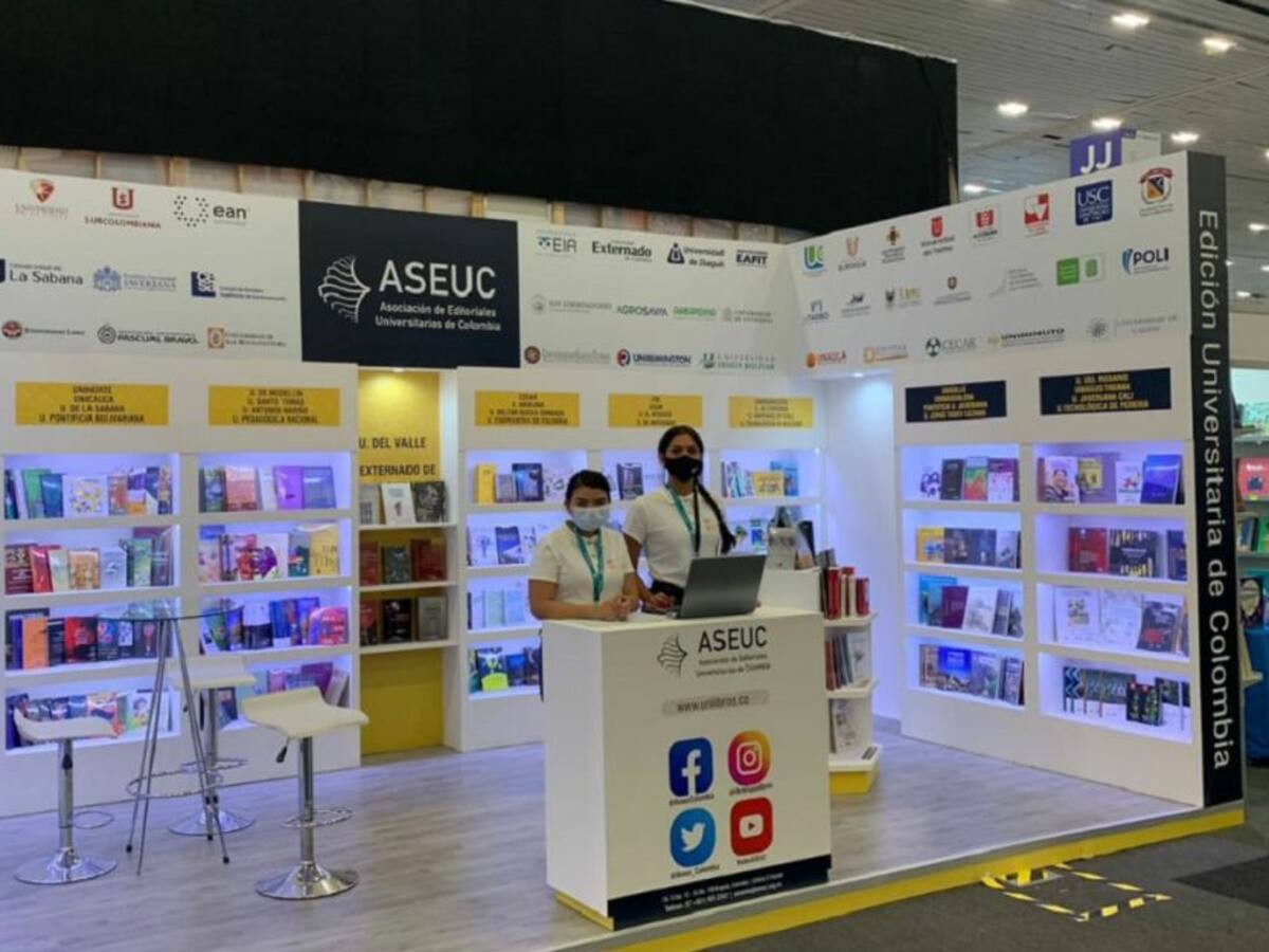 UTB participa en Feria Internacional del Libro en México