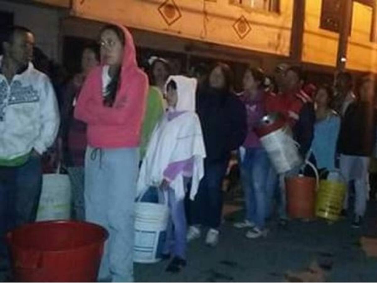 Hay agua para proveer en carrotanques por 60 días más: alcalde de Facatativá