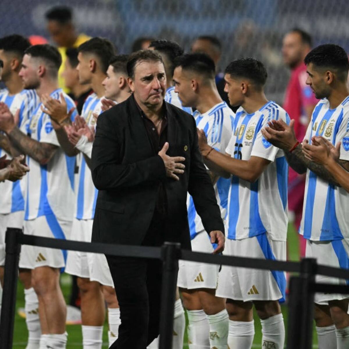 Néstor Lorenzo fue recibido como un rey en Argentina: así fue el homenaje