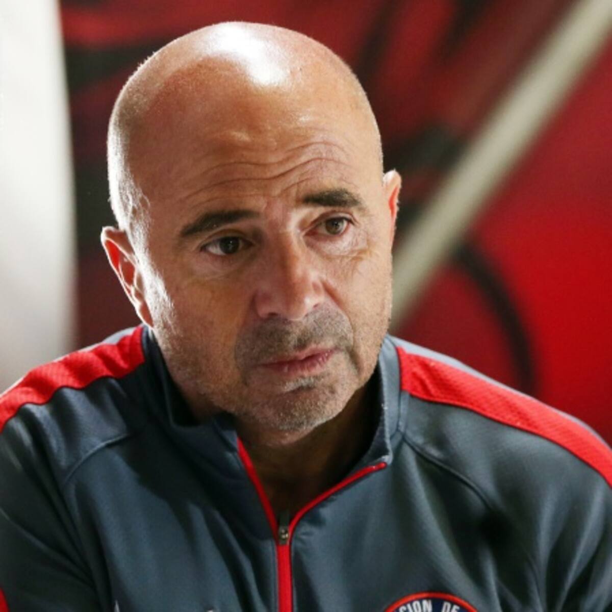 Sampaoli elogia a James y dice que le "genera preocupación por su calidad"