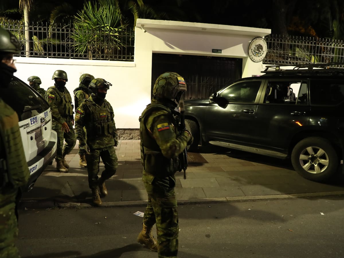 Es una inmadurez del gobierno: congresista ecuatoriana tras irrupción en Embajada mexicana