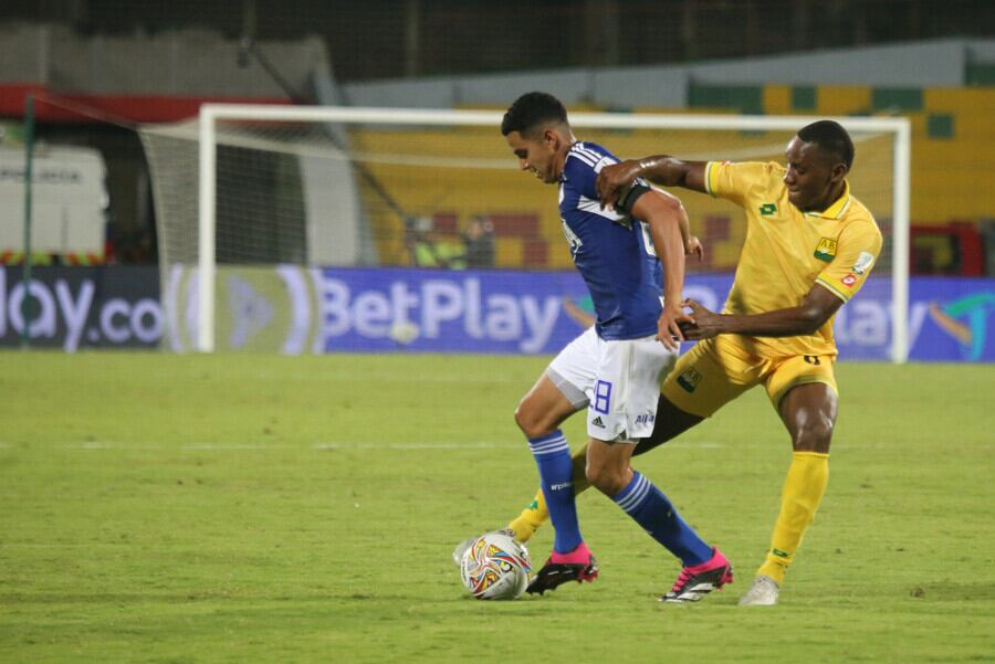 Duelo entre Millonarios y Atlético Bucaramanga en Liga / Colprensa