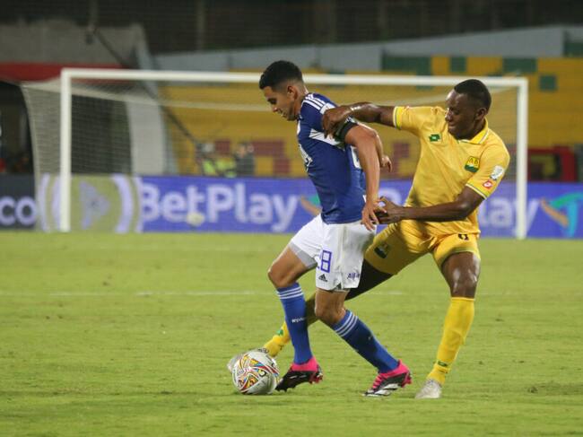 Duelo entre Millonarios y Atlético Bucaramanga en Liga / Colprensa