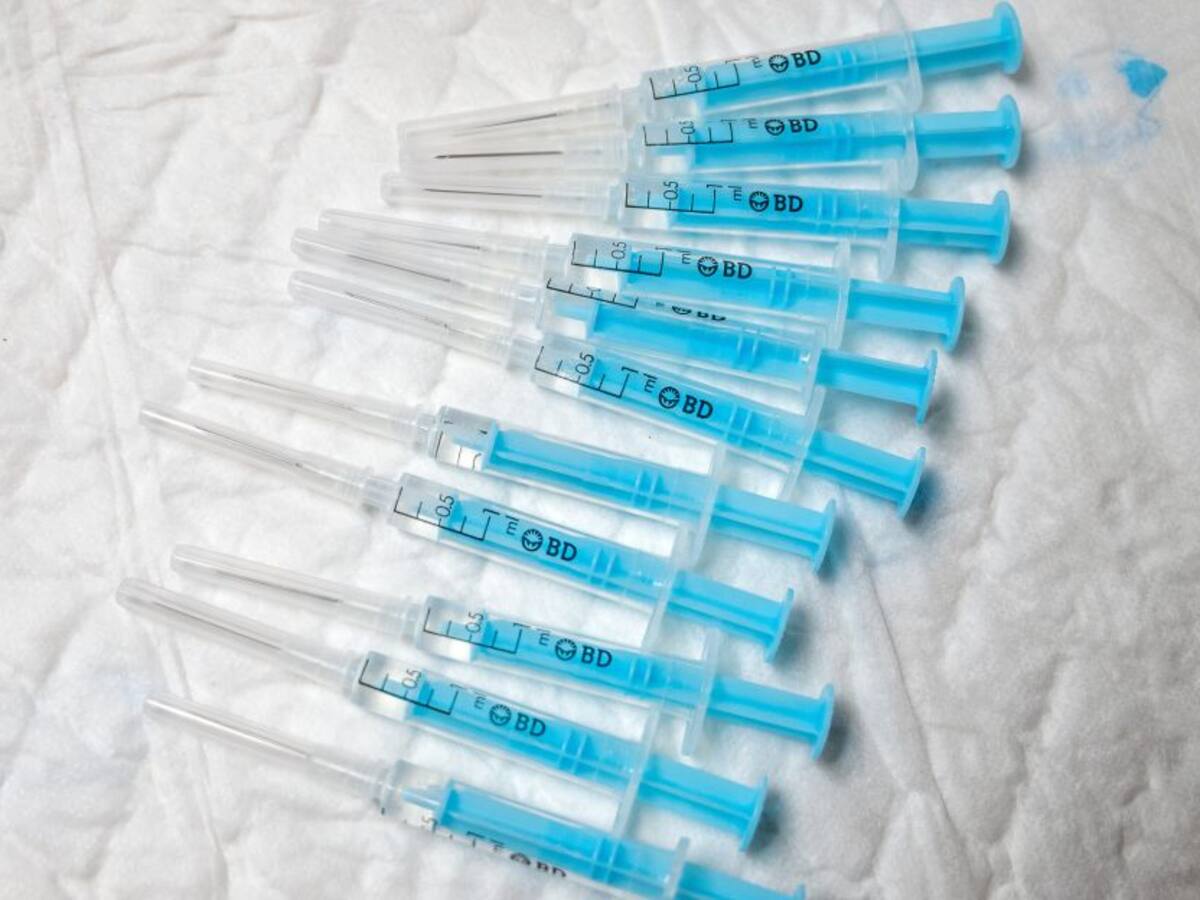 Fracasa ensayo de tratamiento de AstraZeneca contra COVID-19