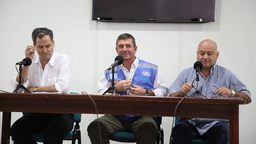 Sergio Jaramillo, el general Javier Pérez y "Carlos Antonio Lozada". Foto: Colprensa - Luis Alfredo Zapata