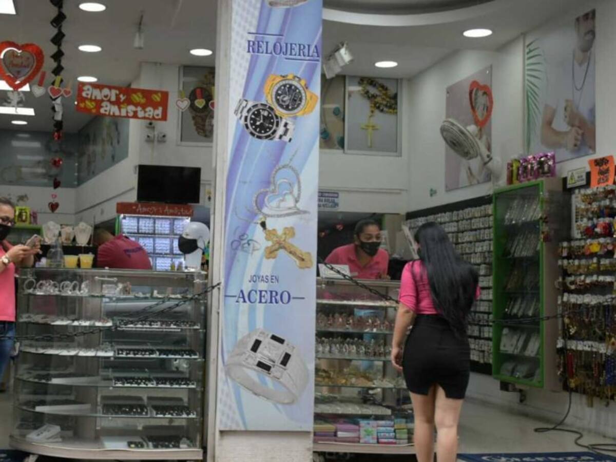 En Pereira invitan a comprar de manera virtual durante el día sin IVA