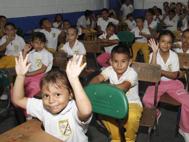 Gobernación inició sistema de apoyo a cuidadores de niños y adultos mayores en Antioquia