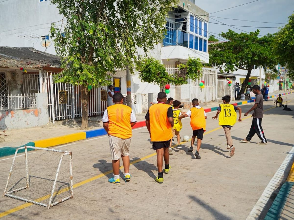 Dos calles en San Francisco y 7 de Agosto, pavimentadas con recursos de la Gobernación de Bolívar