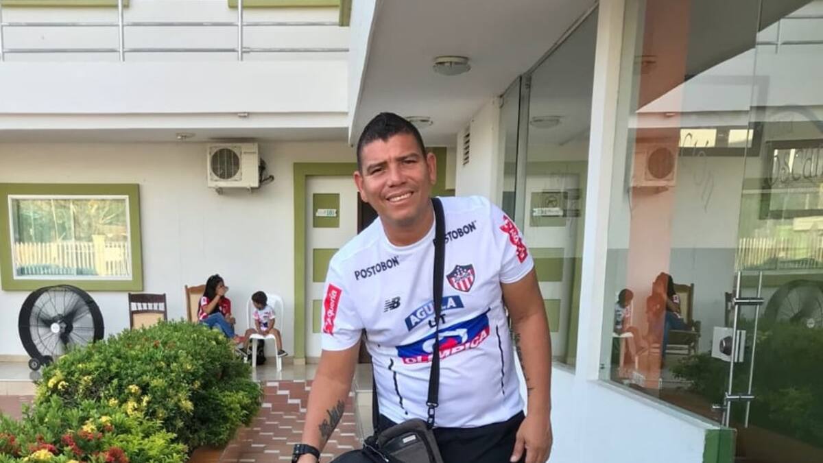 Hasta $10 millones de recompensa por atentado que dejó utilero del Junior herido