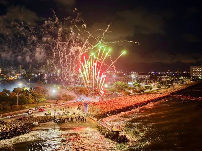 Nueva cara del recuperado Monumento a la Unión de los Océanos en Cartagena