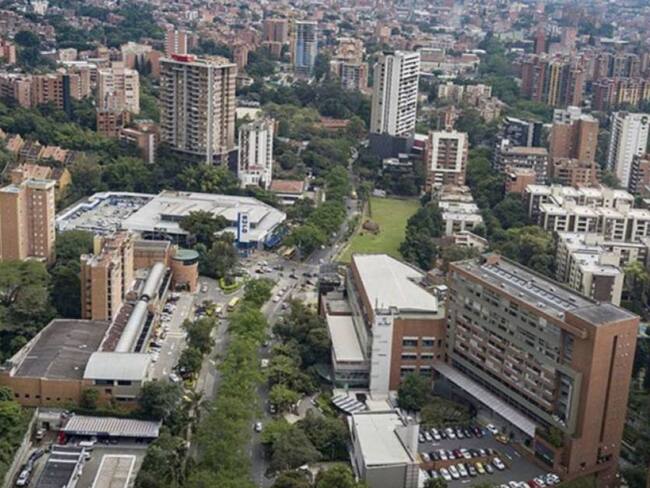 Alcalde de Envigado pide que no se suspenda servicios públicos a deudores