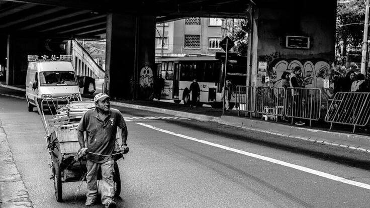 David Florez el joven que le regaló un gran día a un habitante de calle