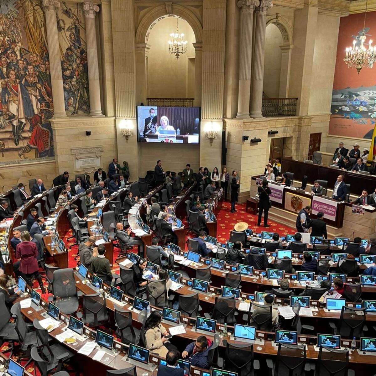 “Ahora les incomoda que unos jóvenes vengan a pedir justicia”: Representante Uscátegui